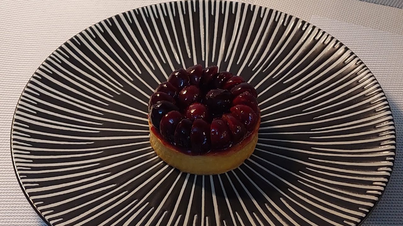 Tartes de Cereja: Sobremesa de Verão Perfeita / Cherry Tarts: Perfect Summer Dessert