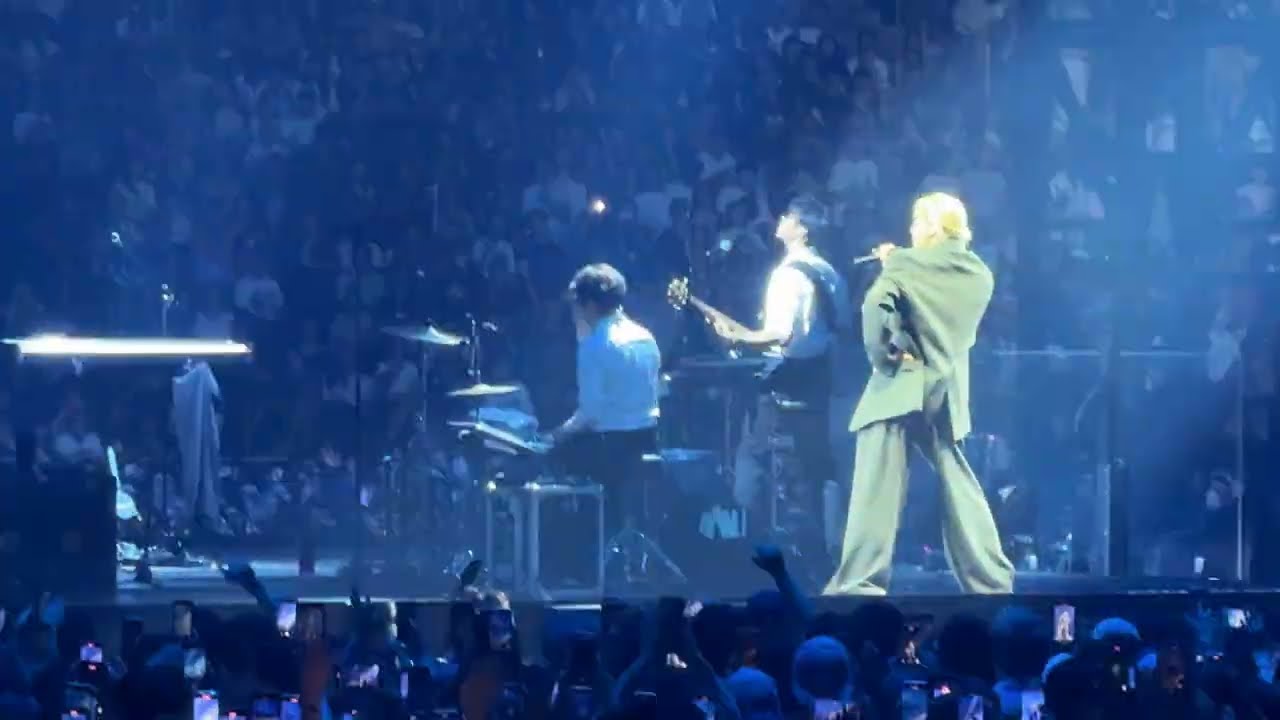 Fujii Kaze / damn （Billie Eilish: HIT ME HARD AND SOFT : THE TOUR Opening Act ) Aug 17th Saitama