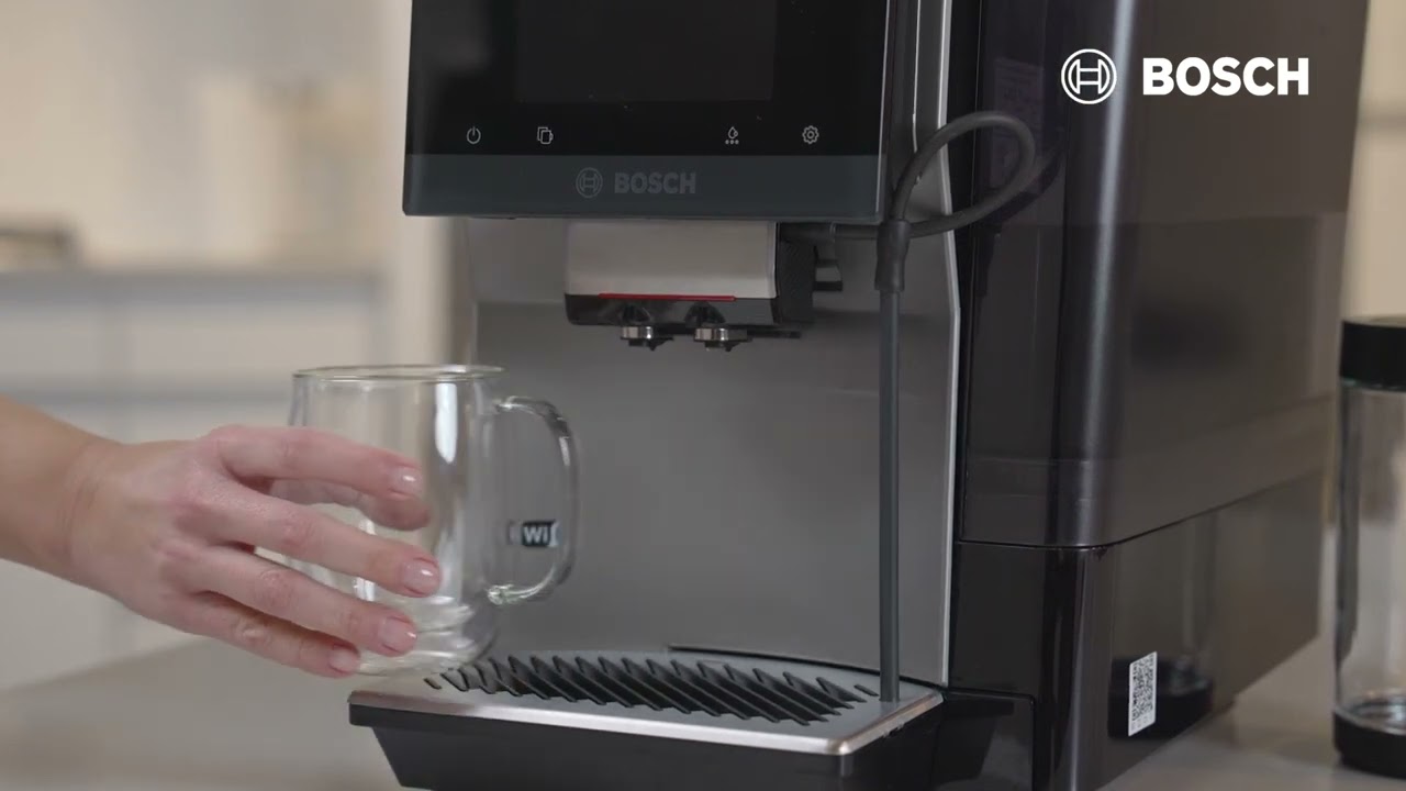800 Series VeroCafe | How to Clean the Beverage Dispenser and Milk Frother