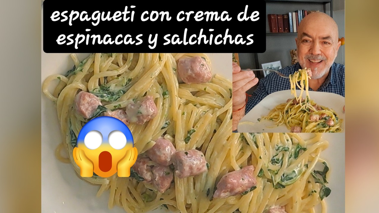 Espagueti con crema de espinacas y salchichas