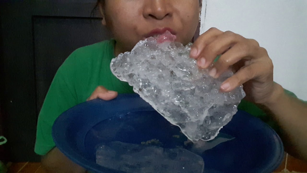 Eat ice every day 😘😘😘😚😙💓💕💜🌷