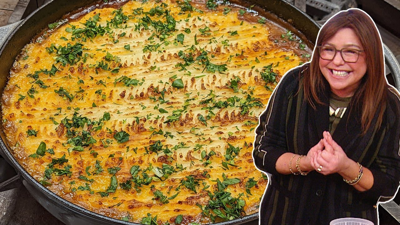 Rach's Holiday Beef + Lamb Cottage Pie With Cheesy Mashed Potatoes