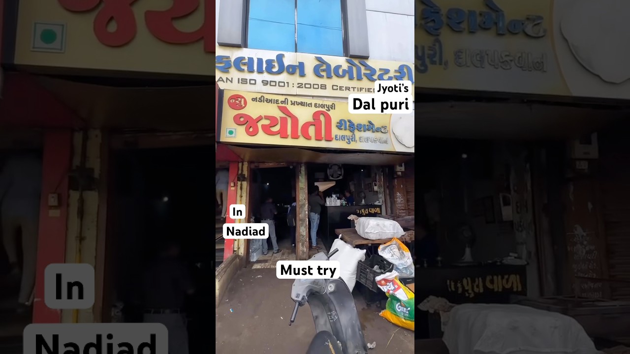 Jyoti&rsquo;s Dalpuri in #nadiad #trending #youtubeshorts #shorts #viralvideo #youtube @YouTube #food