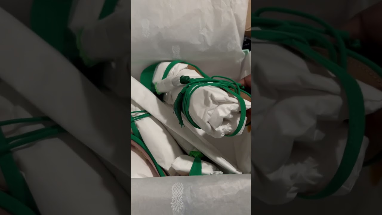 Unboxing x Aquazurra #shortsvideo #shoeporn #shoeaddict