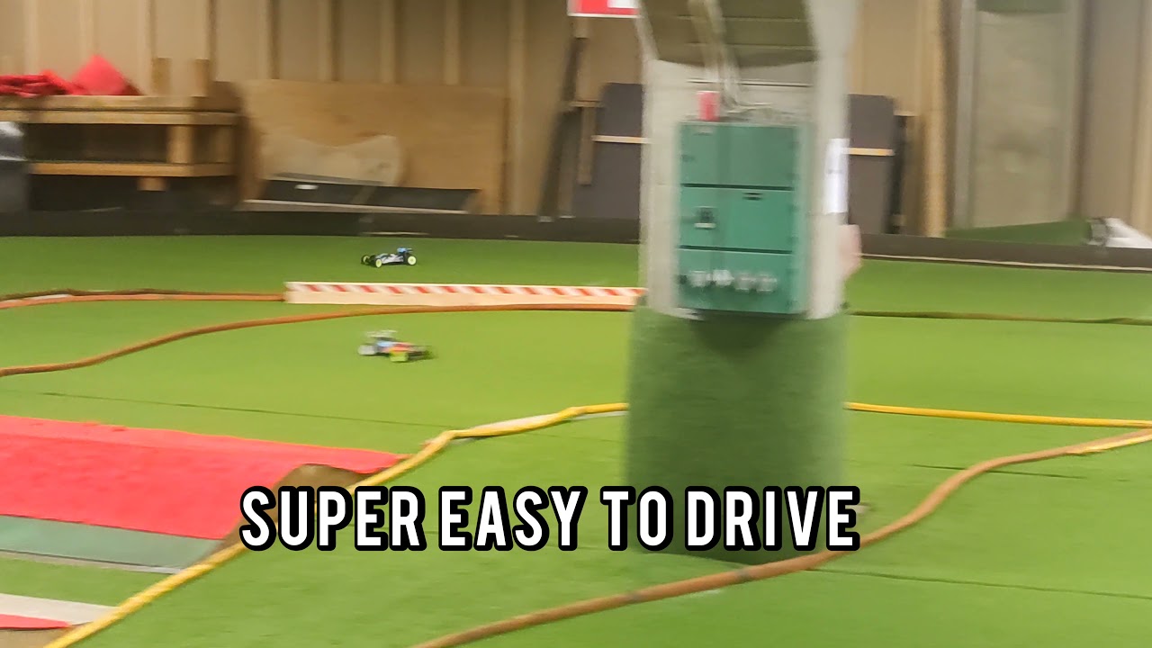Team Associated RB10 racing on Astroturf
