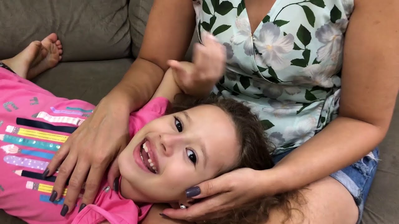 Valentina a menina pobre As Aventuras de Valentina e sua cachorrinha abandonada | capítulo 10
