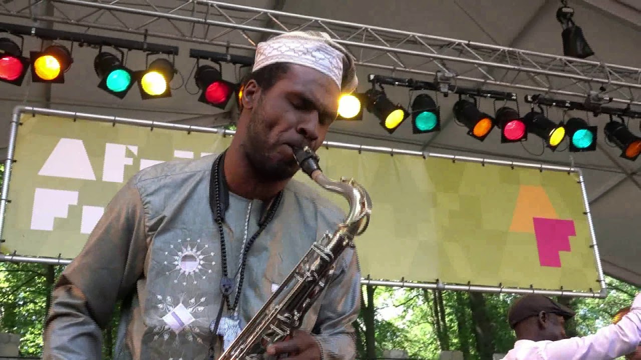 Dieuf Dieul de Thiés - Na Binta - LIVE at Afrikafestival Hertme 2017