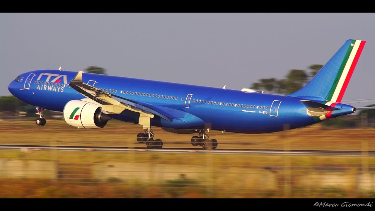 ITA Airways A330-900 amazing sunrise landing at Rome FCO Airport