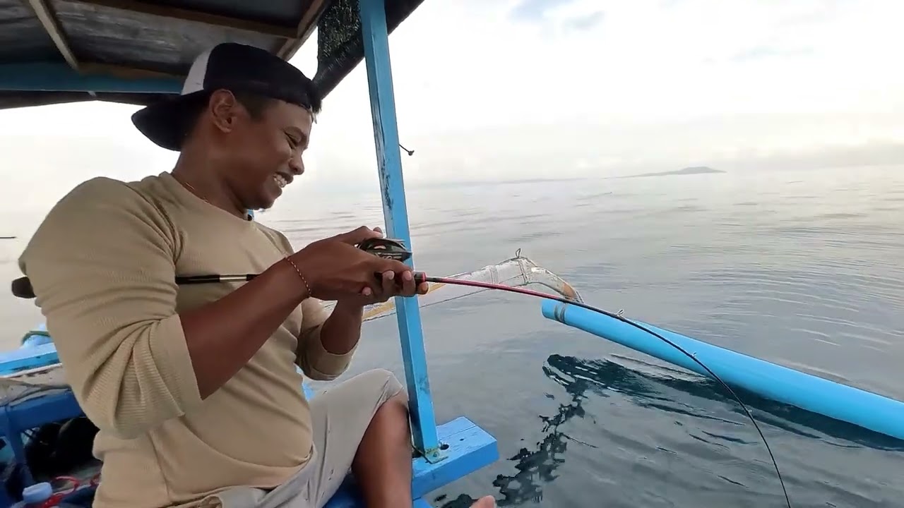 Mancing pake joran lentur dan joran kaku begini bedanya 