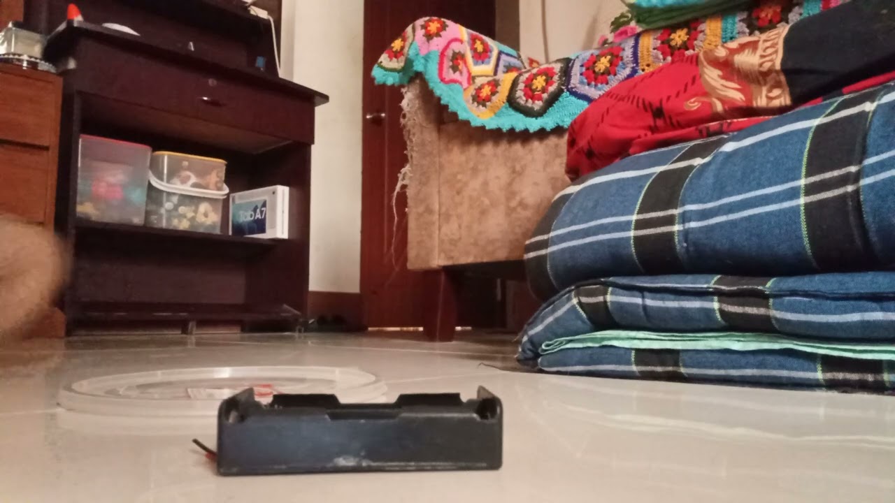 DC fan falling on a battery holder
