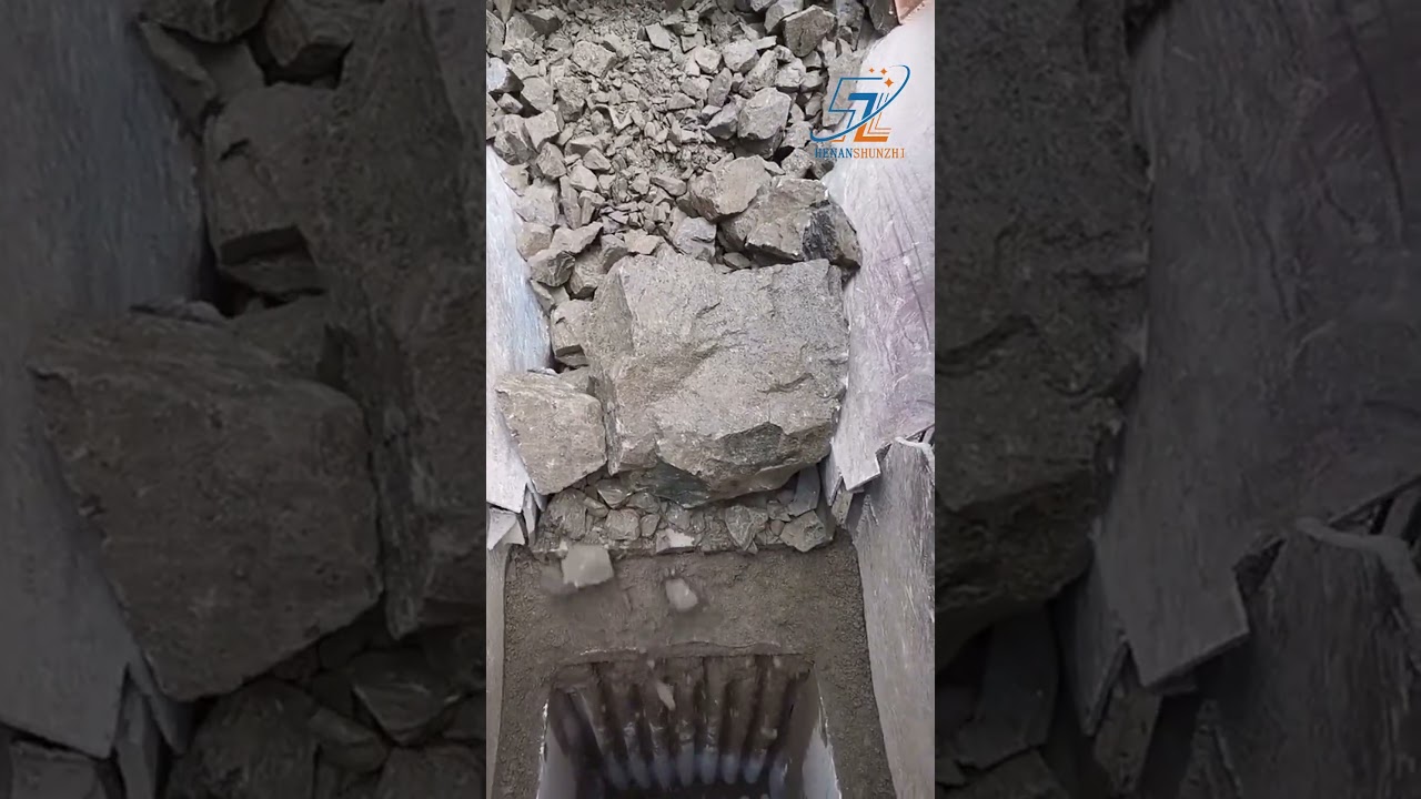 The powerful power of the jaw crusher #crushing #crusher #mechanical