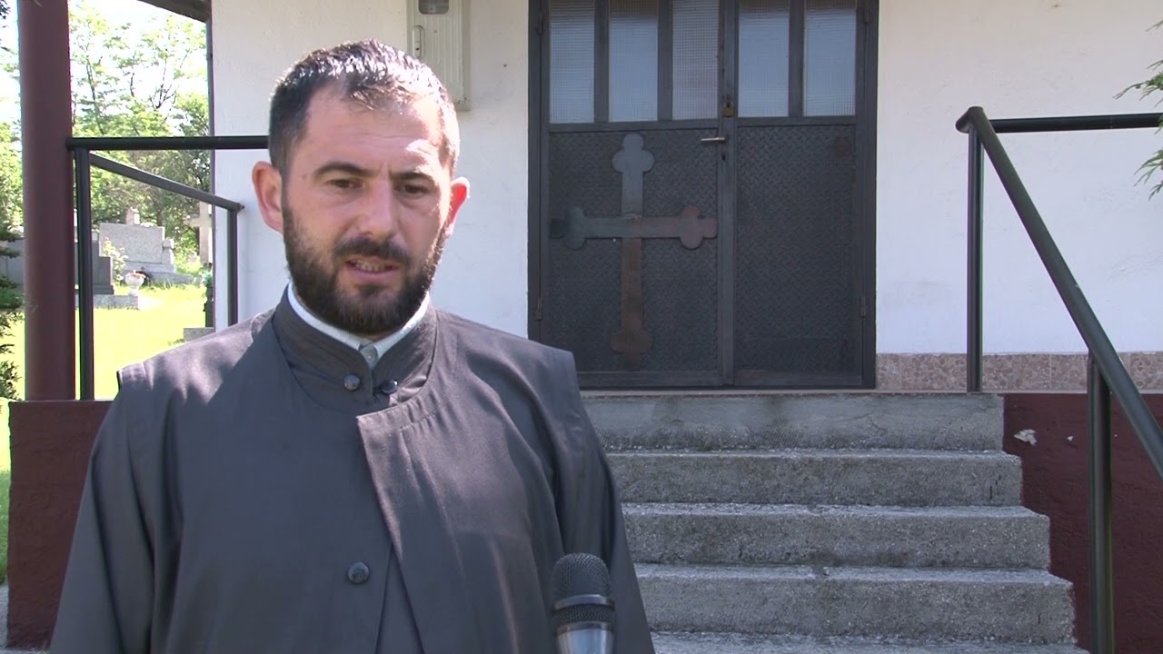Na području općine Kakanj nalazi se ukupno 11 kapela, o njima brinu paroh kakanjski i vjernici