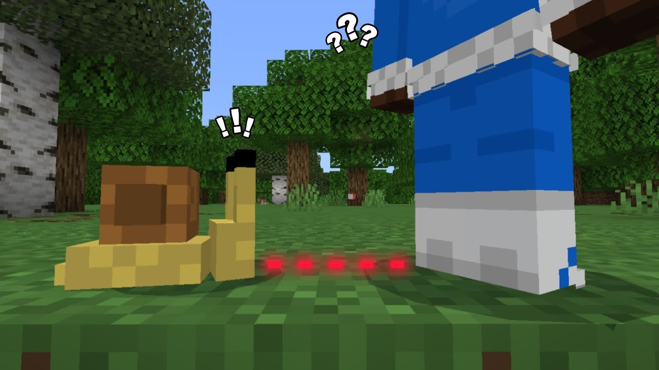 Minecraft, but the Immortal Snail is HUNTING me..