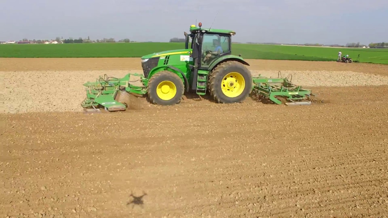 [Drone PIX] Préparation de Terre John Deere 7230r et Franquet Synchrospire , Franquet Synchrogerm