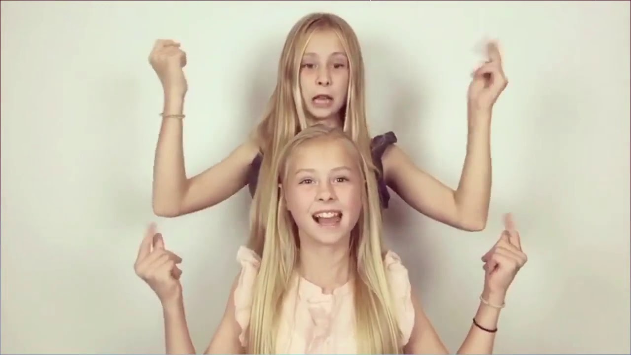Iza and Elle New Musical ly Compilation of October 2017   Best Musical lys