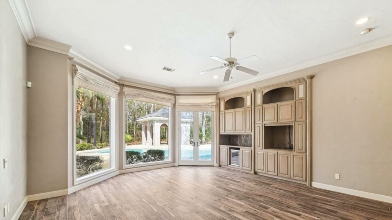 31 Enchanted Woods Drive,