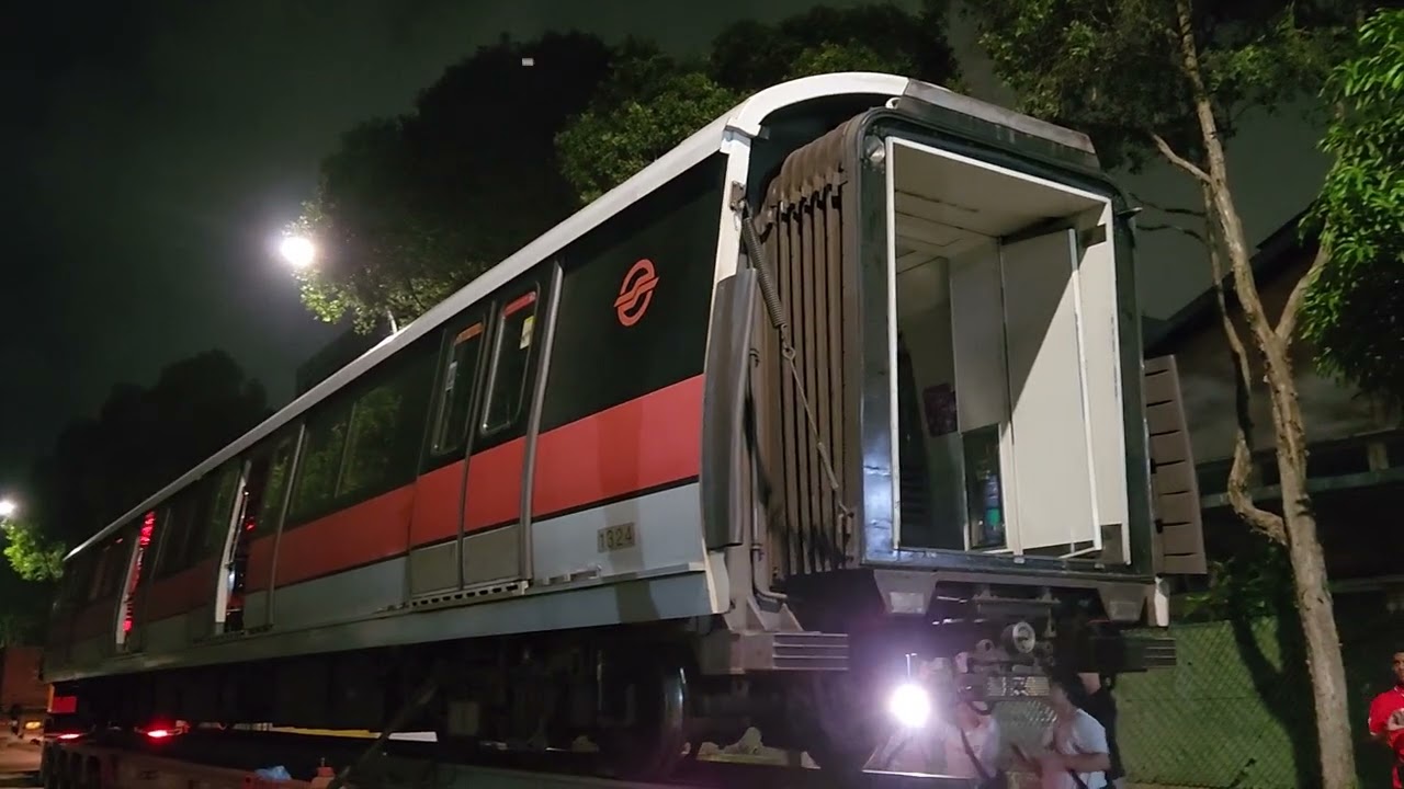 [SMRT Trains - Decommissioned/Scrapped one of my reps] C751B EMU324 at Toyotron Part 2