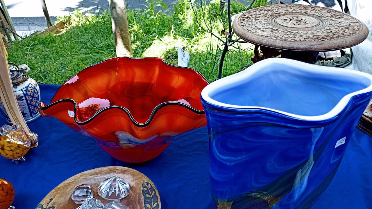 BROCANTE in PARIS | ANTIQUIT&Eacute;S | SECOND-HAND Flea Market | Unique