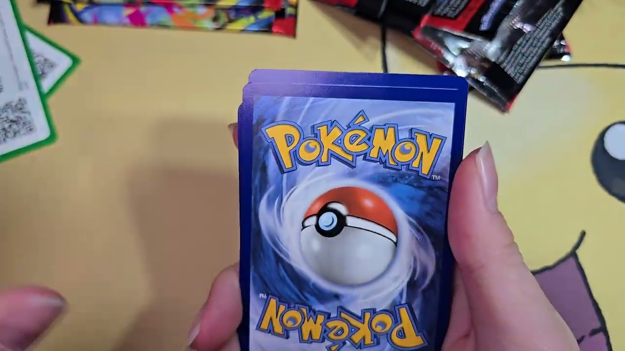 6 Phantasmal Flames Pokémon pack opening