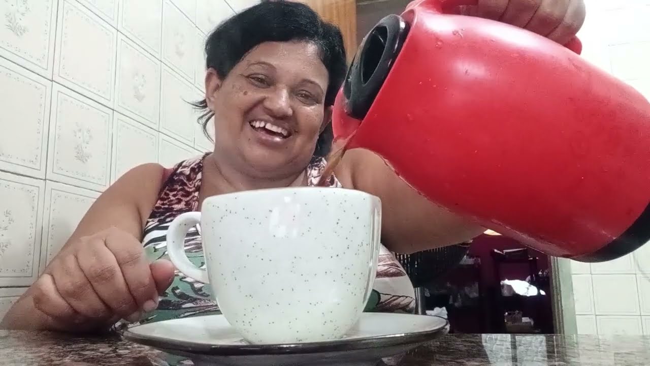 FAZENDO CAFÉ DA ROÇA E NUGGET NA AIR FRYER 