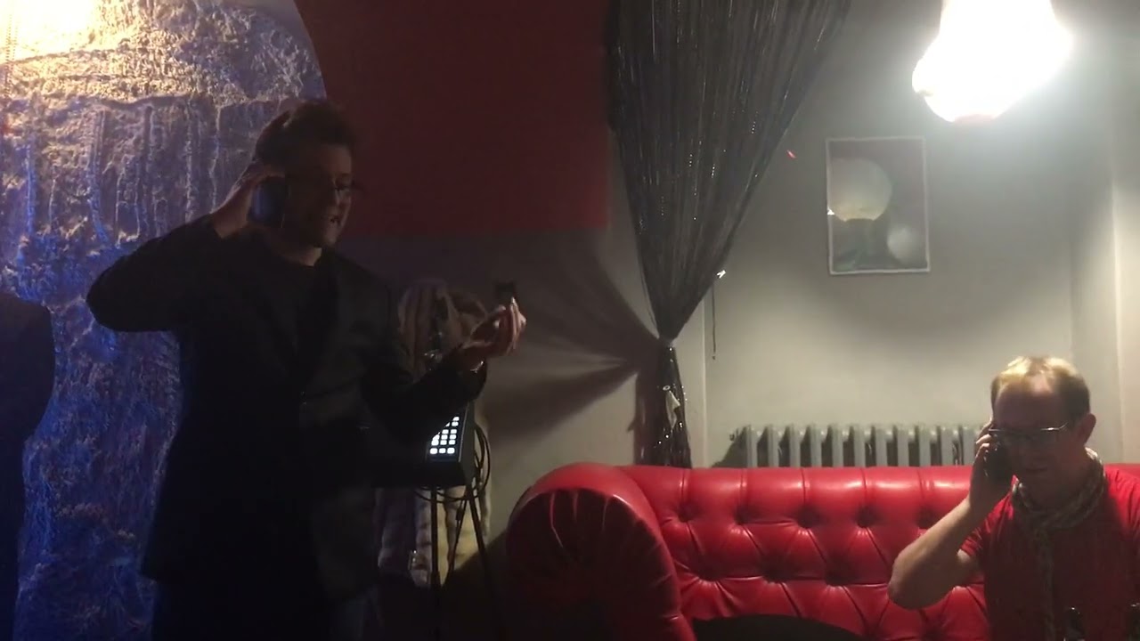 Naprosté šílenství! - divadelní hra