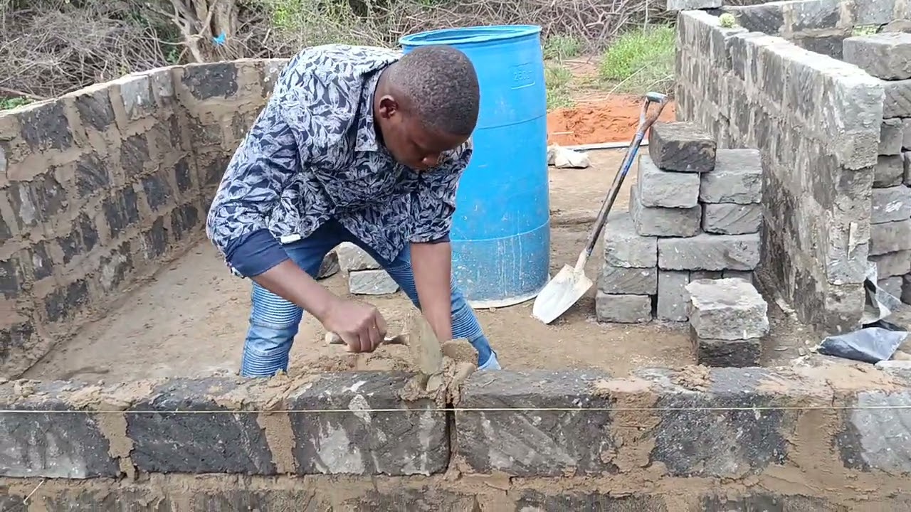 Mind Blowing Construction Technique That Defies Gravity!