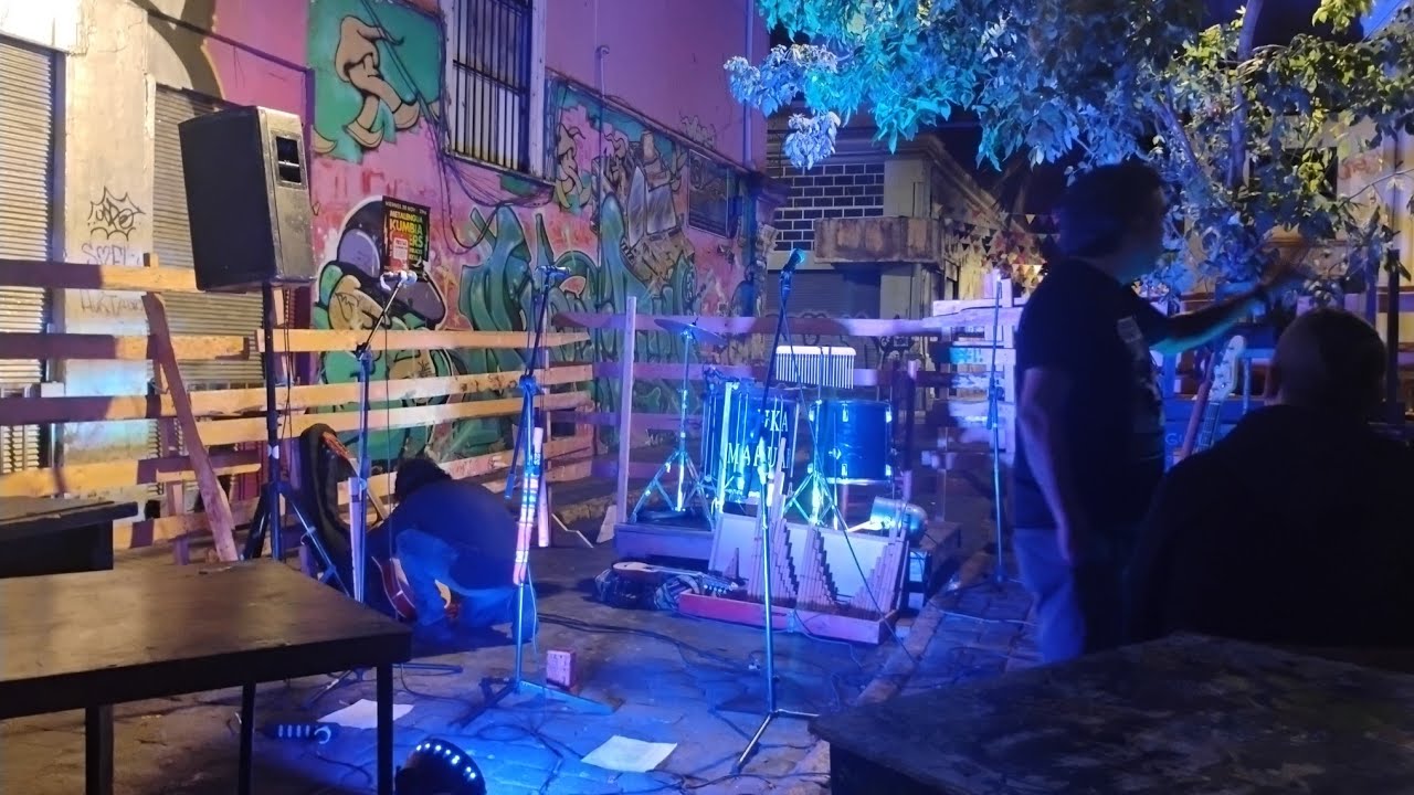 Uka Mahura en Vivo 
