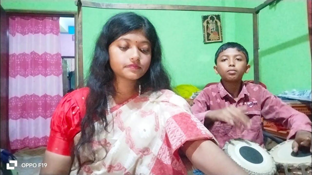 Om Namah shivay. হর হর বলে নমঃ শিবায়। হারমোনিয়ামে সৃজা চৌধুরী এবং তবলা দেবজিৎ.শিবরাত্রি উপলক্ষে 