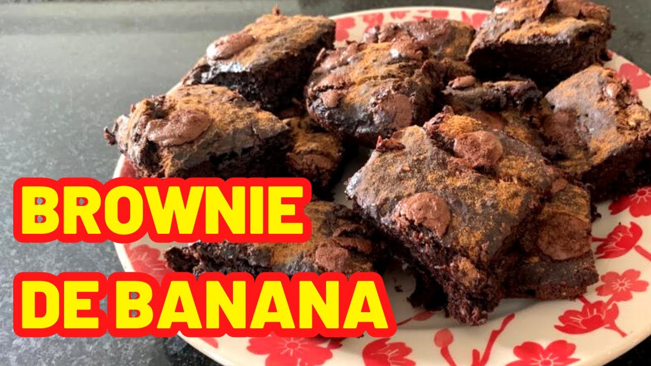 BROWNIE de chocolate - Brownie fit com aveia e banana