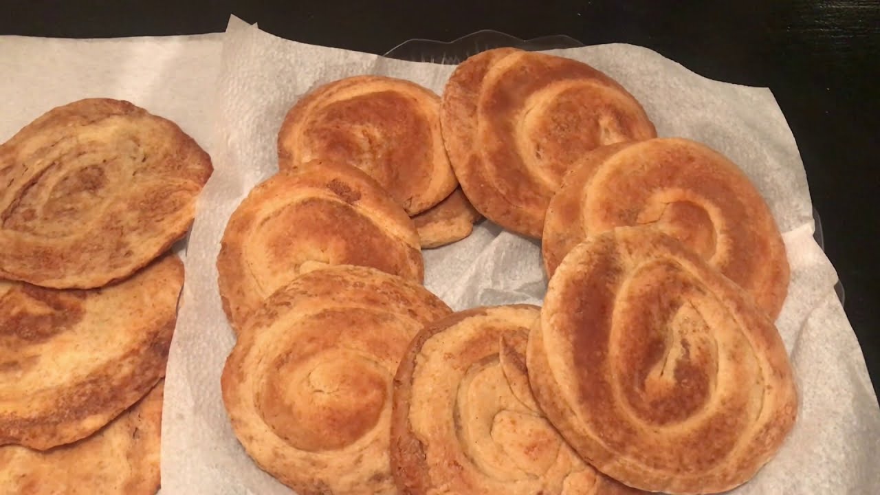 خبز بالطحينة والسكر (الفيديو الأول ), انظروا الفيديو (٢)فبرونيا بابيل 👩🏻‍🍳🍴Bröd med tahine