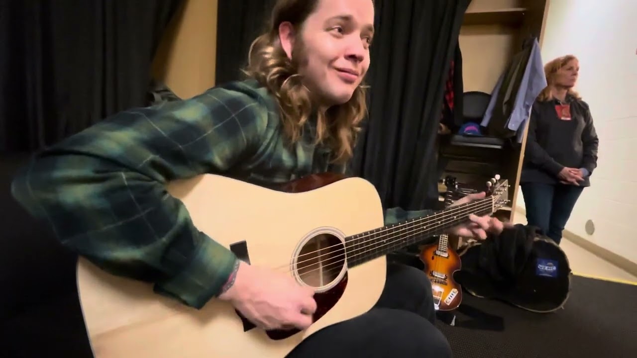 Ole Rufus Guitar Billy Strings and Bryan Sutton 1936 D28.