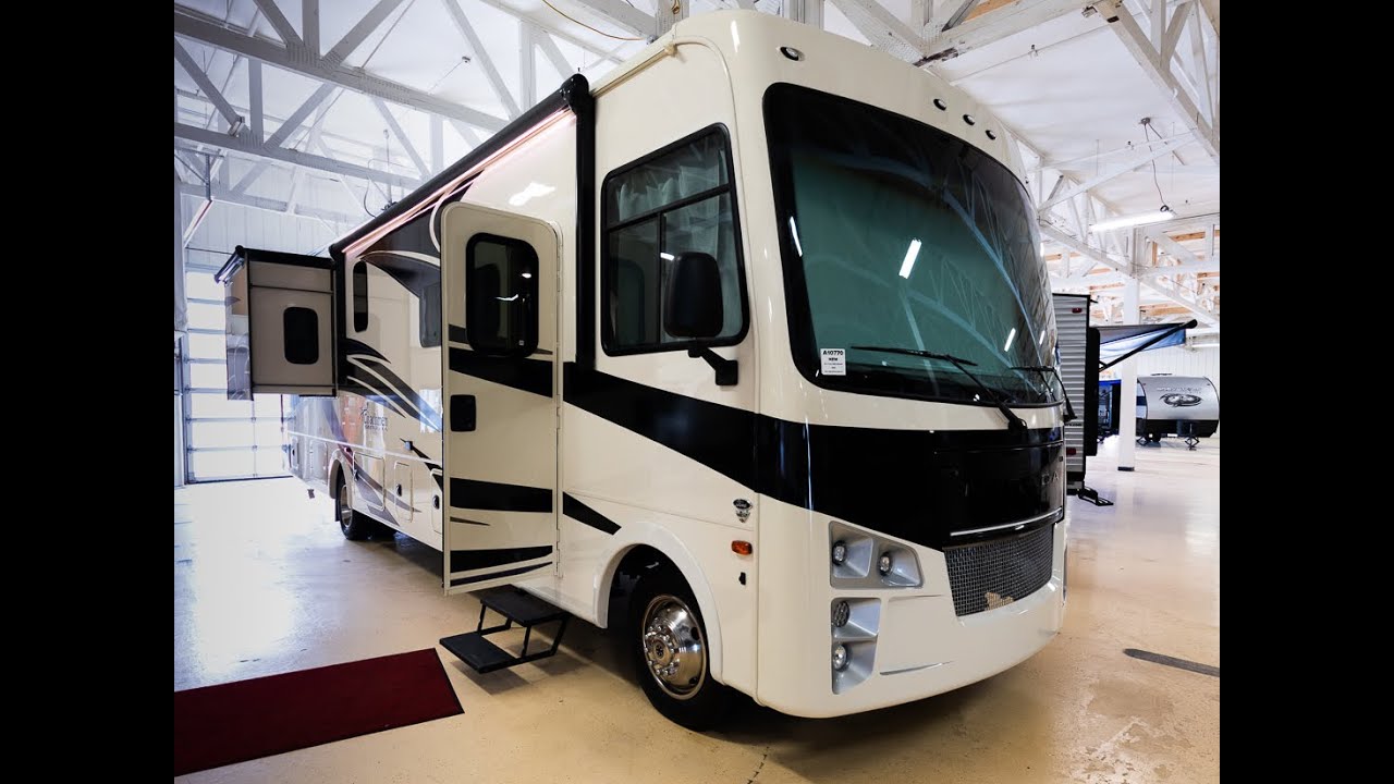 2021 Coachmen Mirada 35ES 