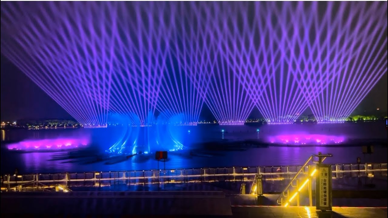 Amazing Dancing fountain show in China #youtube #fountainshow