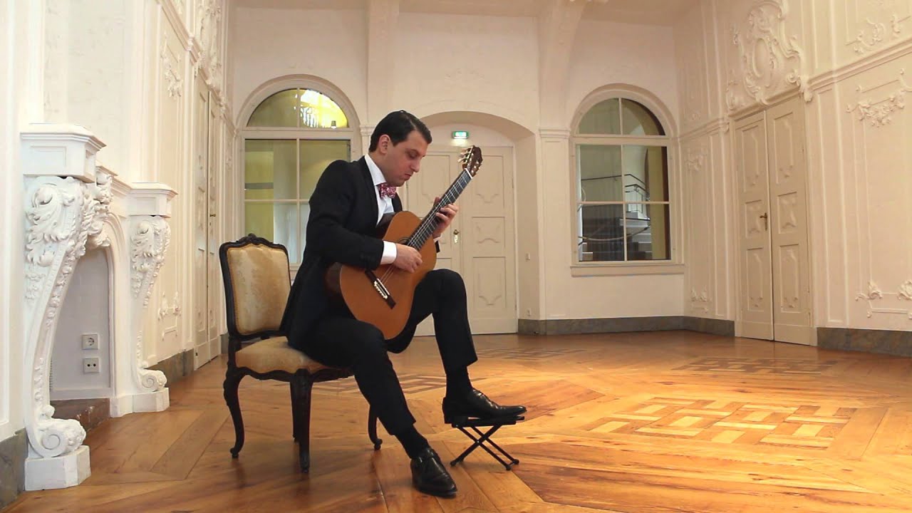 D.Aguado Trois Rondo Brillants op.2 n.3  in D major