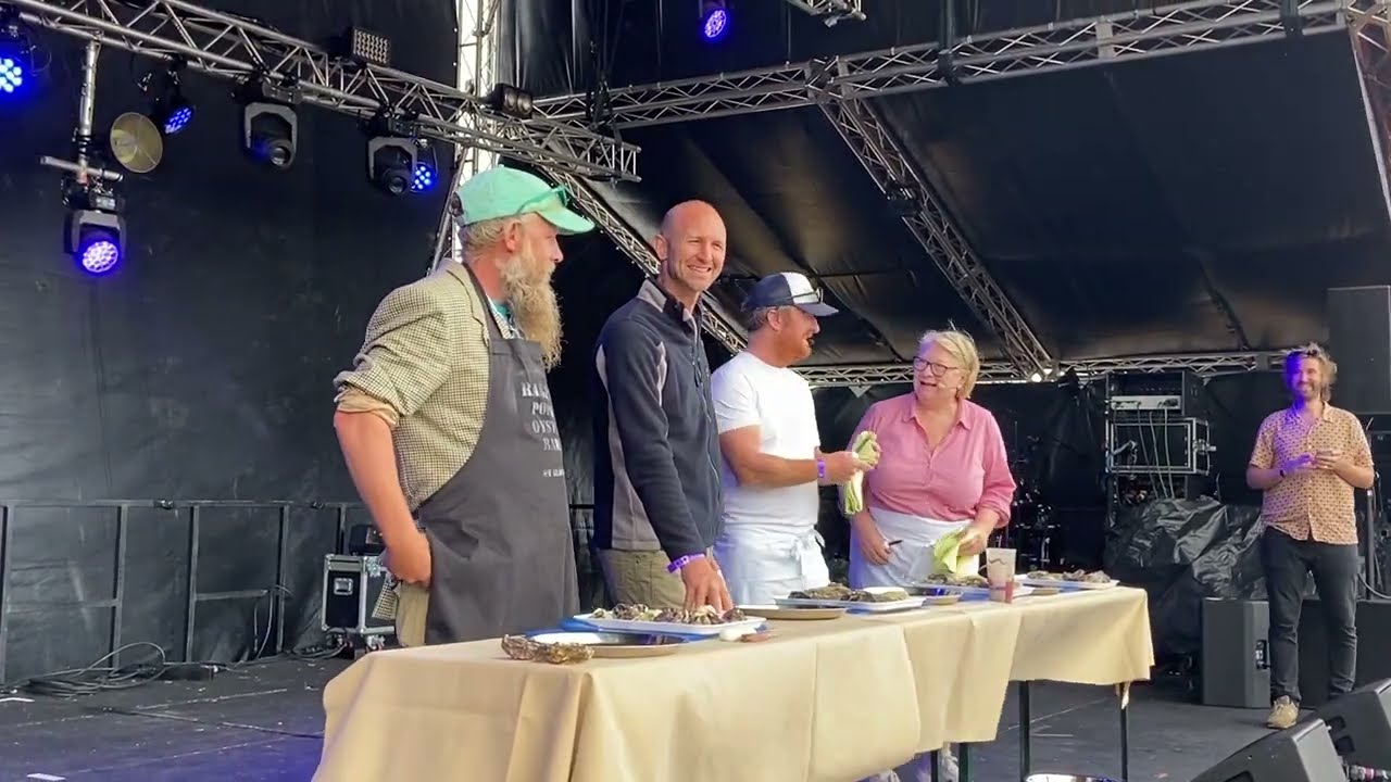 Rock Oyster Festival 2022 - Shucking Competition