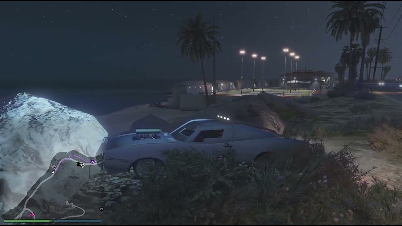 Grand Theft Auto V drug deal and robbery