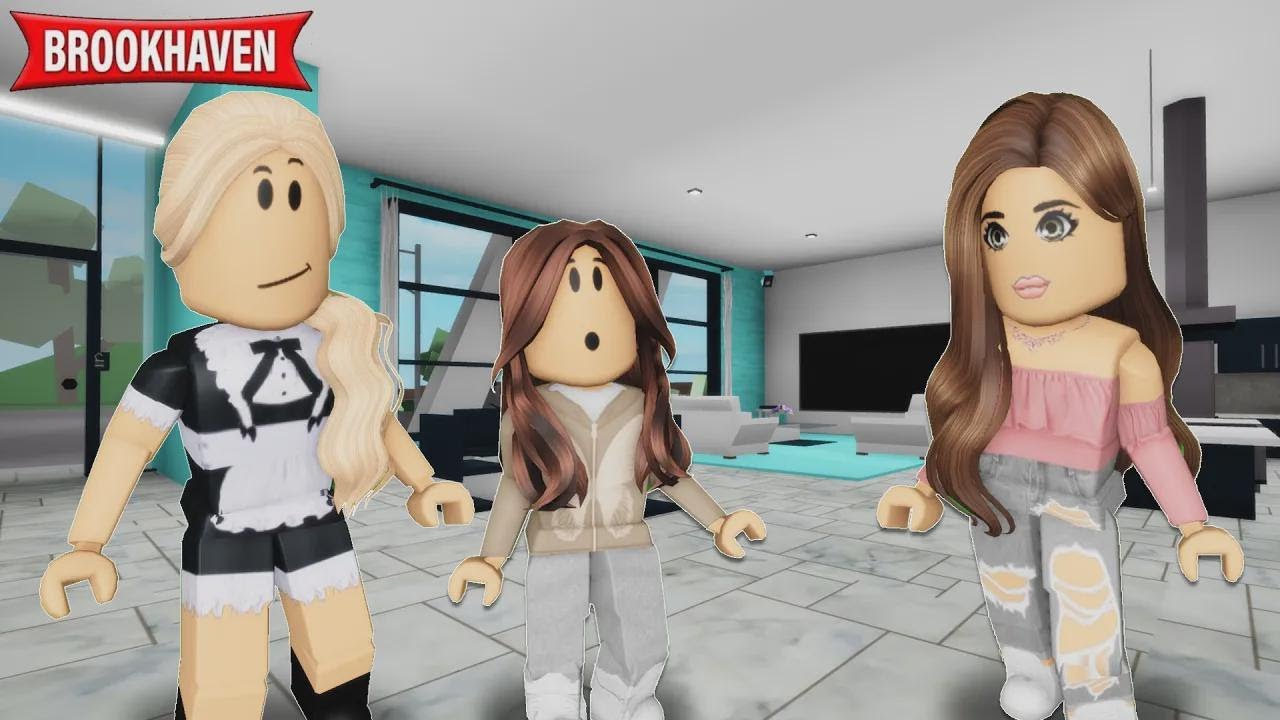 She Had No Idea Her Boss Was Actually Her Mom! | Brookhaven Stories | Roblox