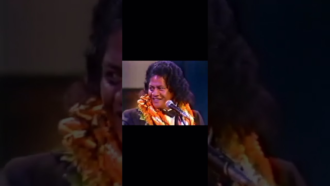 Hui Ohana LIVE!! Hanalei Moon, Kona Moon, Sweet Lei Mokihana, Kahealani, Ku’ulei Awapuhi.
