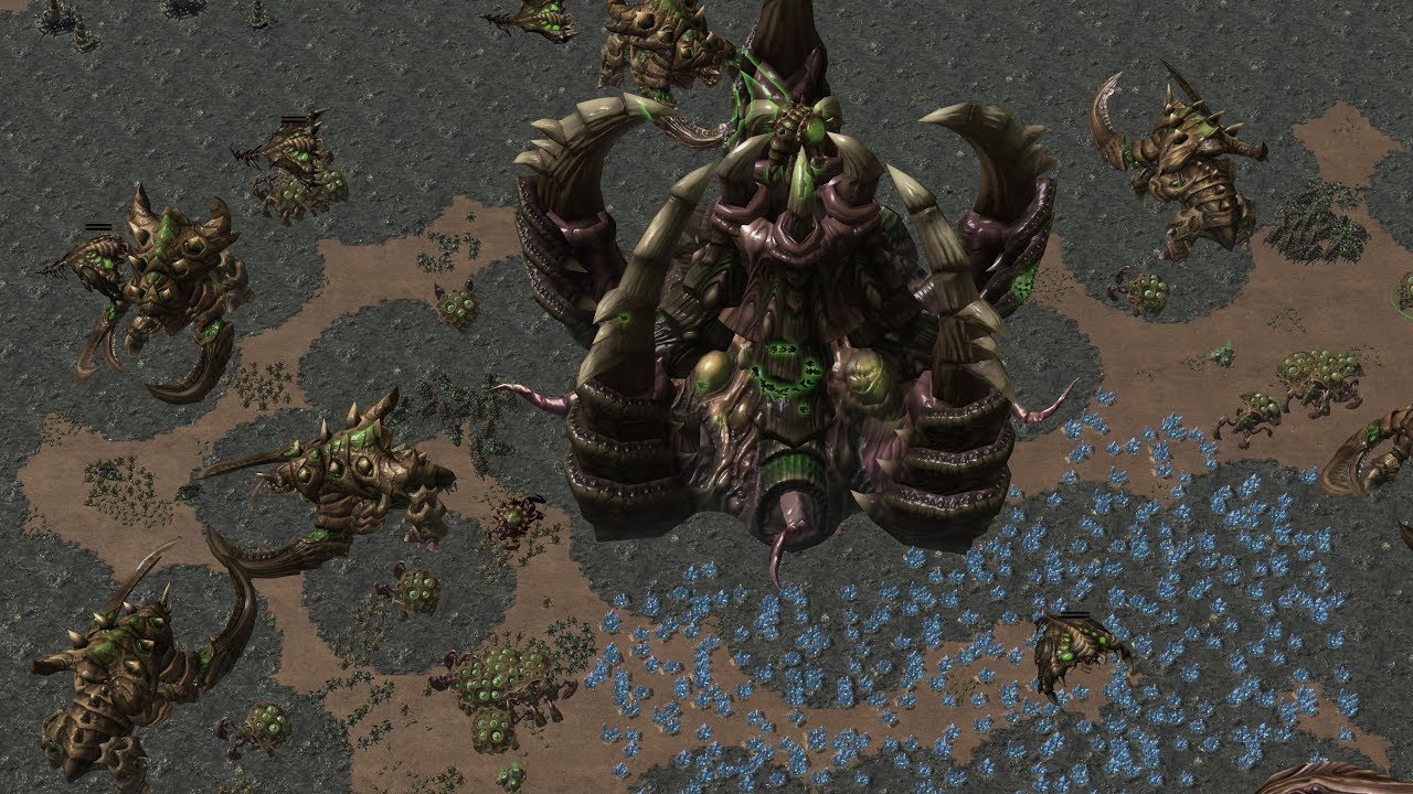 Starcraft 2 - ZERG in REAL Size