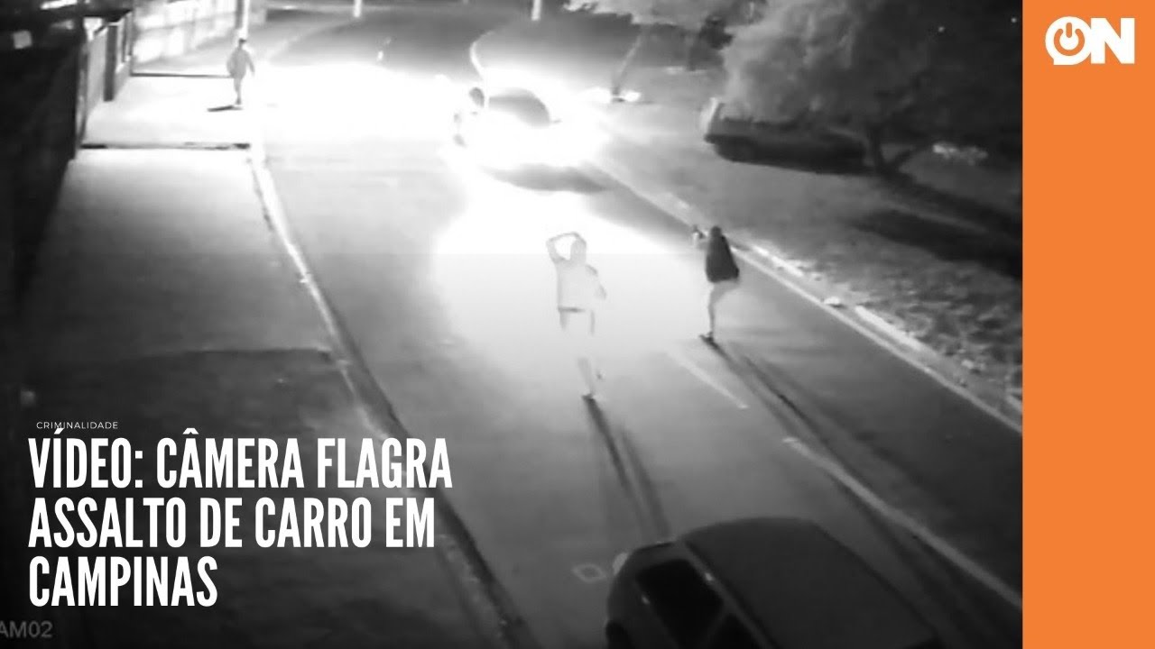 V&iacute;deo: C&acirc;mera flagra assalto de carro em Campinas