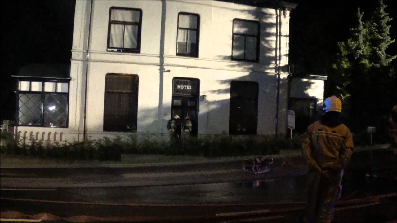 Grote Brand in voormalig hotel Grebbeoord in Rhenen bij de Grebbeberg