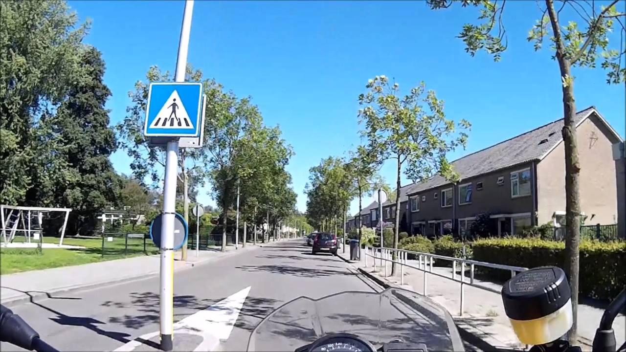 Almelo by bike part 9 district Haghoek August 2016