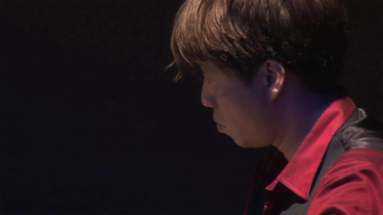 Taku Iwasaki plays 「kotowari」Le Grand Piano 2015