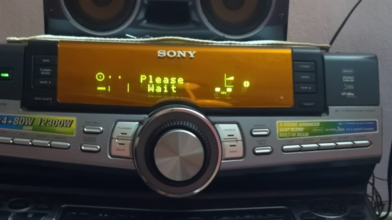 please wait in SONY HCD - ZUX10D . كيفيه فك و تجميع هاى فاى سونى