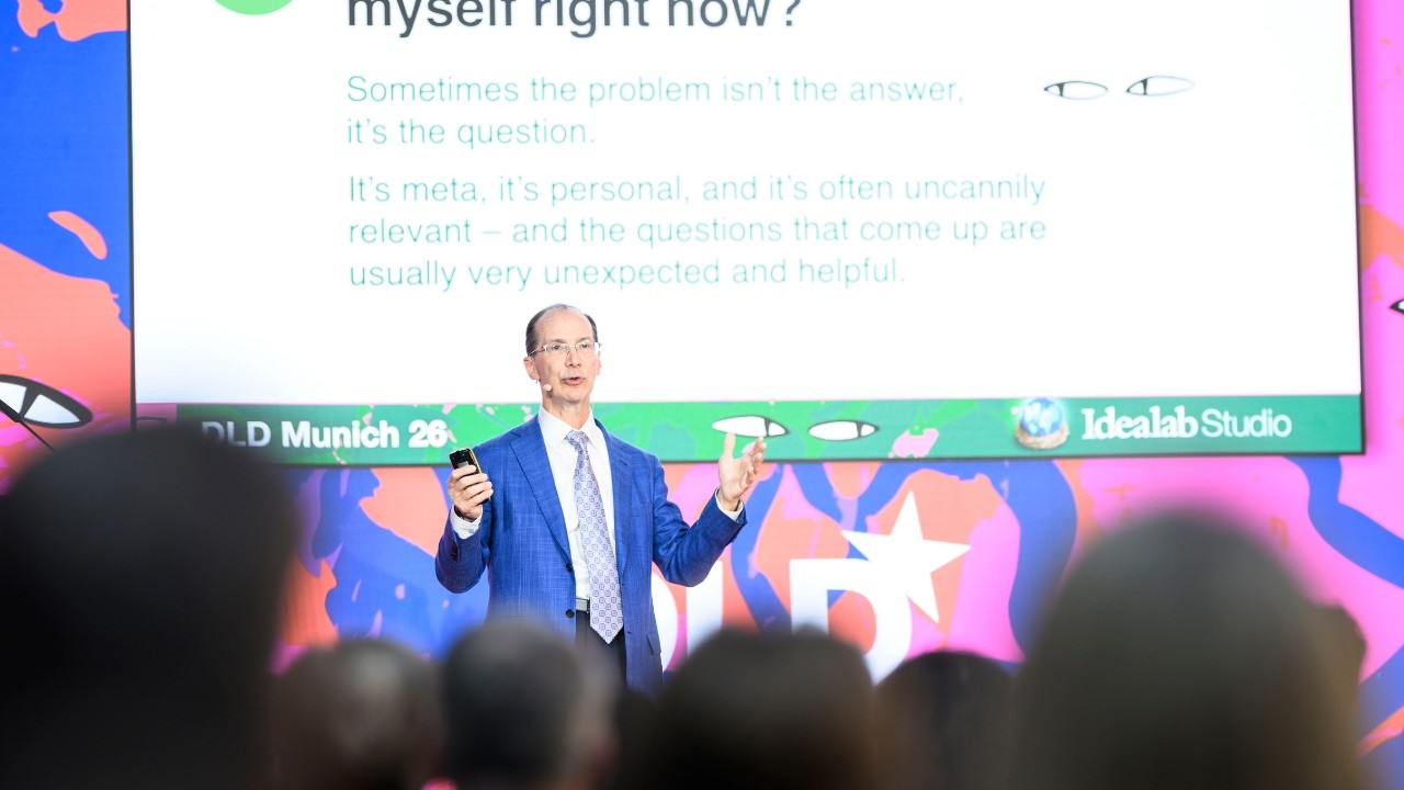 How to Get The Most out of AI - 10 Prompts That Will Change Your Life (Bill Gross) | DLD26