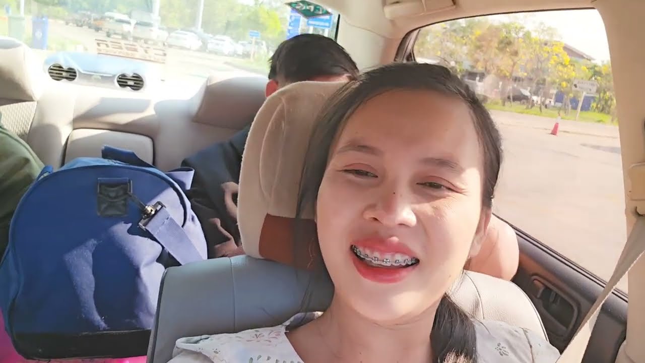 สาวลาว🇱🇦พาน้องชายเดินทางมาทำงานอยู่ไทย🇹🇭ครั้งแรกในชีวิต