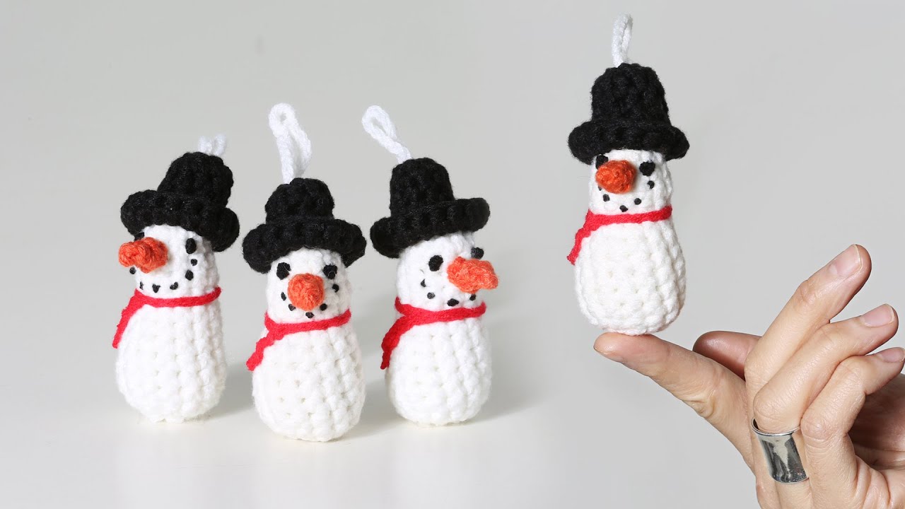 홀리데이 무드를 더해줄 작은 뮤즈 | 스노우맨 아미구루미 (SNOWMAN Amigurumi)
