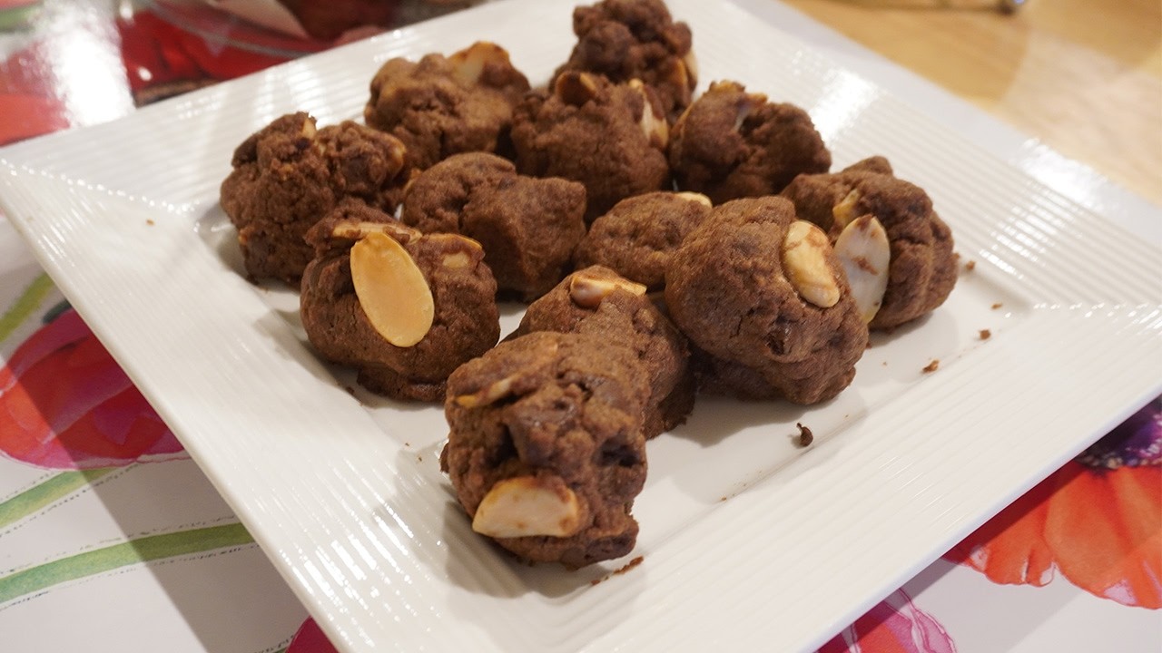 Chocolate Almond Cookies | How to Make Chocolate Almond Cookies