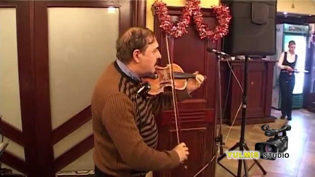 Nicolae Botgros la pensiunea Vranis din Campulung Moldovenesc