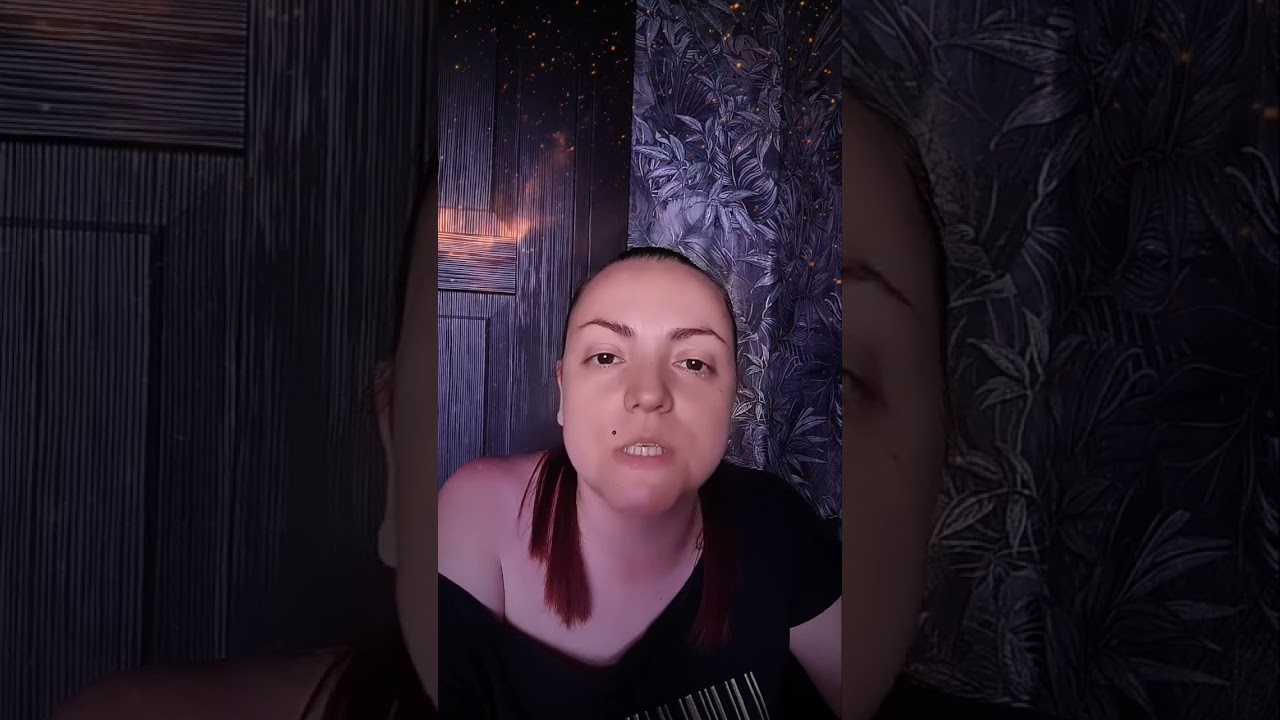 ЧТО ОН СЕЙЧАС ДУМАЕТ 🤔 О ВАС #shorts #tarot #short #таро #любовь #гадание #отношения